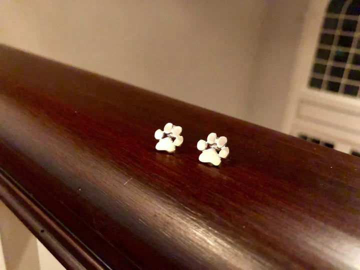 Megan - Hypoallergenic paw earrings made of Gold