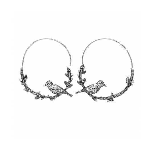 Hallie - Vintage bird earrings with timeless charm | Silver