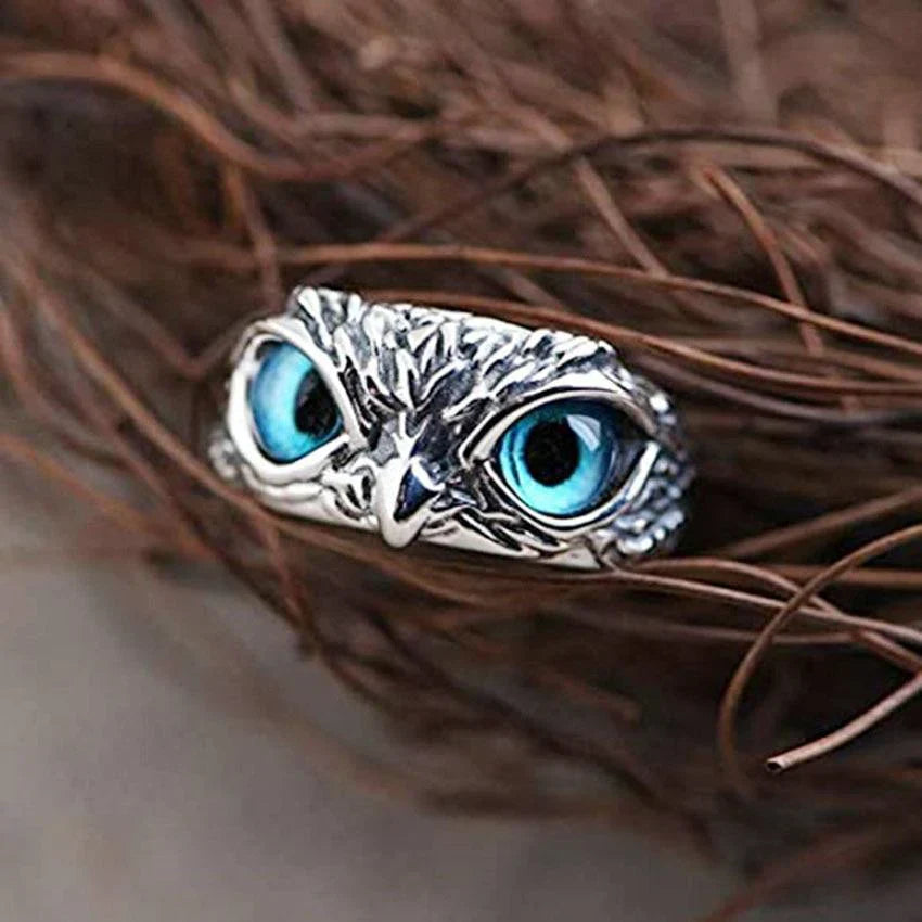 Silver owl ring with opal - owl of happiness - Rowan