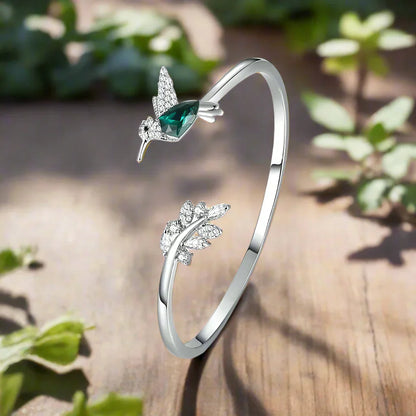 Gale - Adjustable Kolibri ring with a breed diamond | Silver