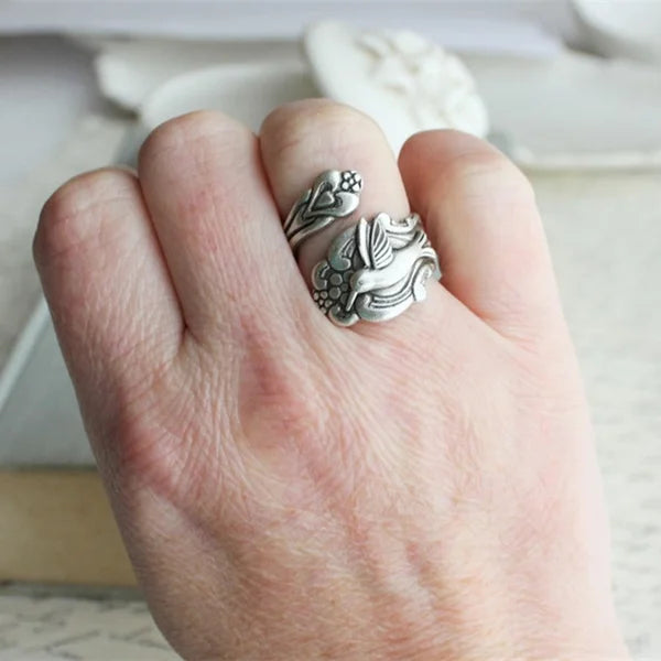 Rylee - Kolibri blossom ring in silver