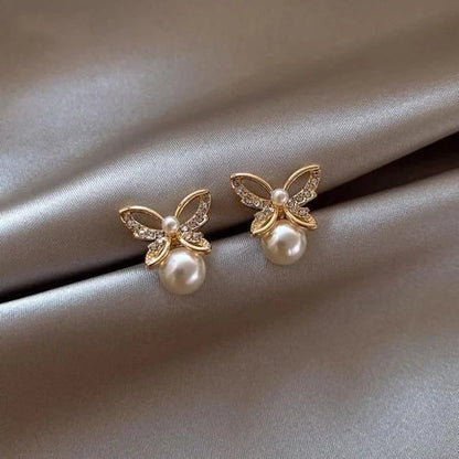 Daisy - Vintage butterfly earrings with pearl | Gold