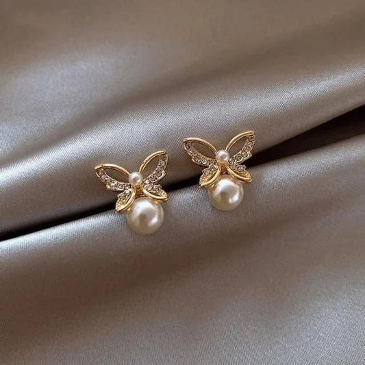 Daisy - Vintage butterfly earrings with pearl | Gold
